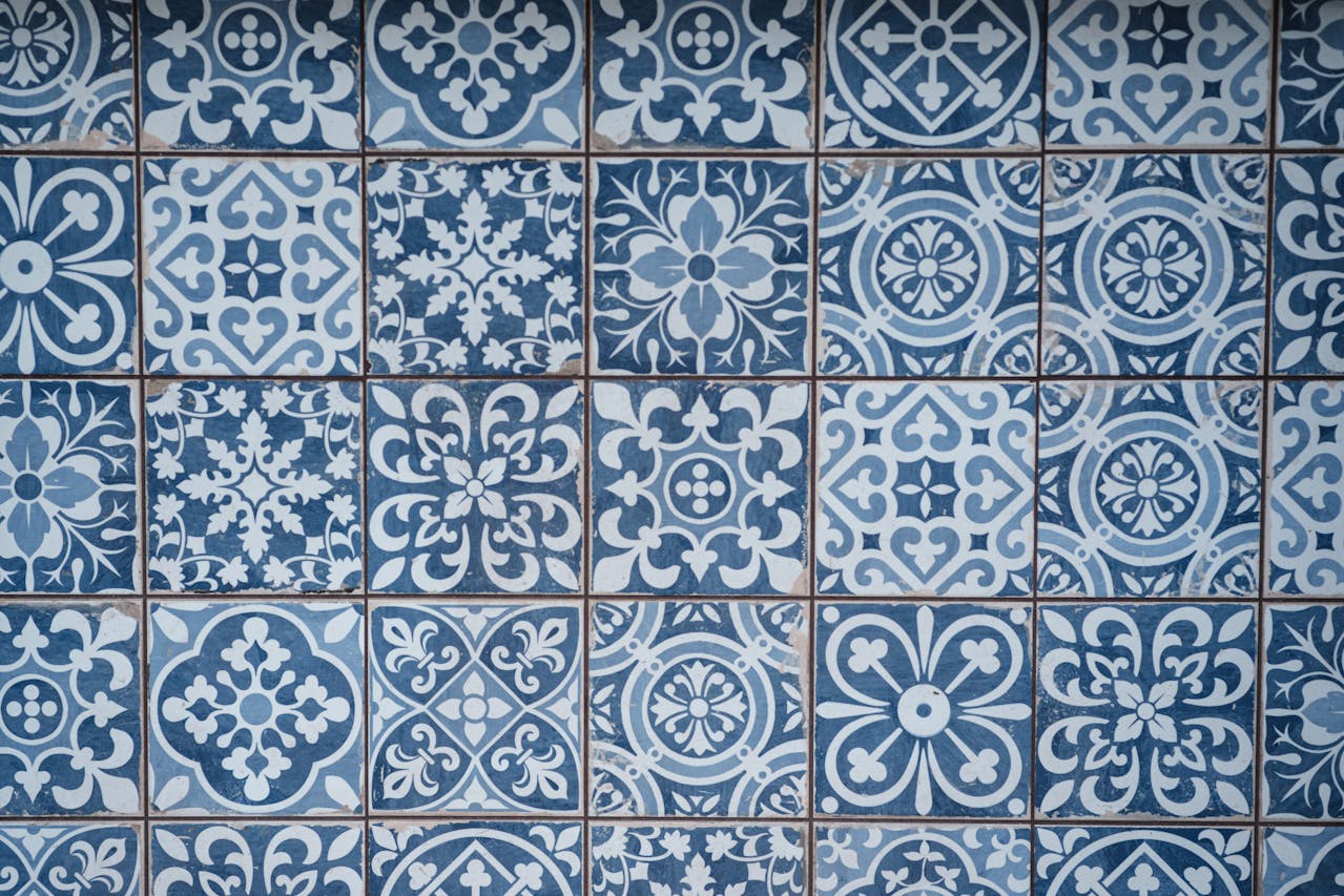 High-Contrast Moroccan Tile Prints