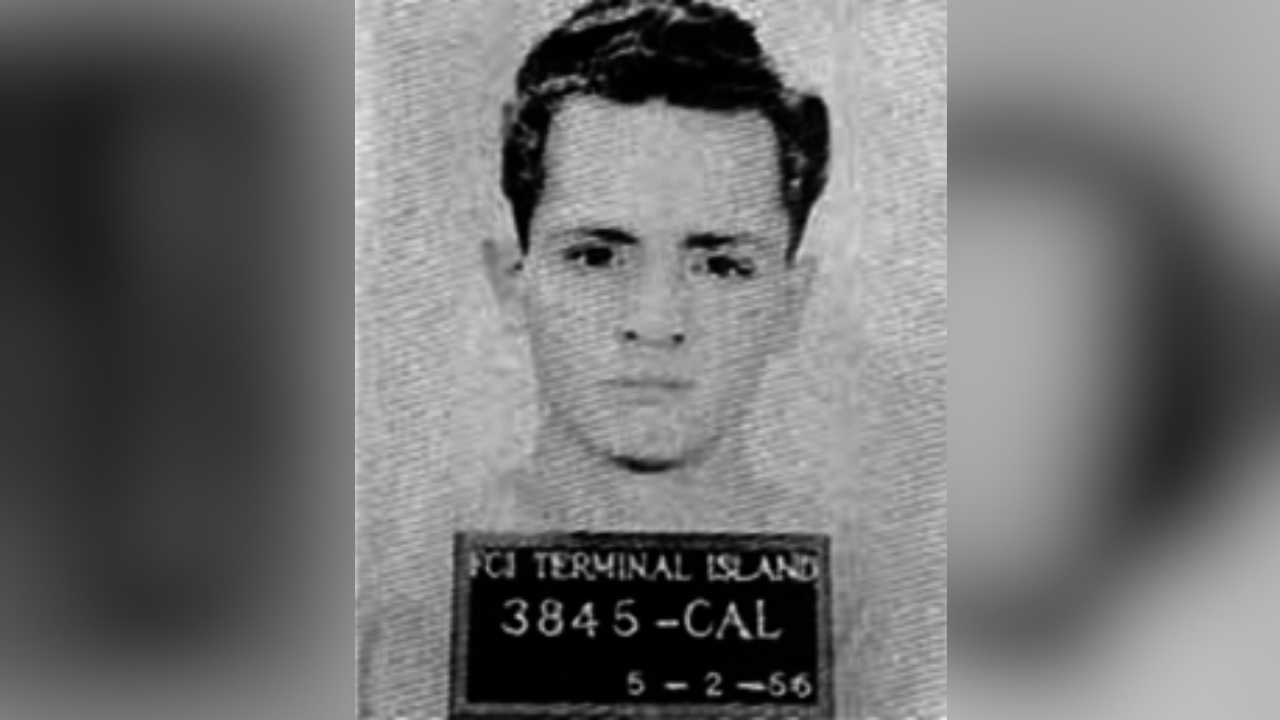 Rossi-Carla_Exquisite-Counterfeits_13 Charles manson