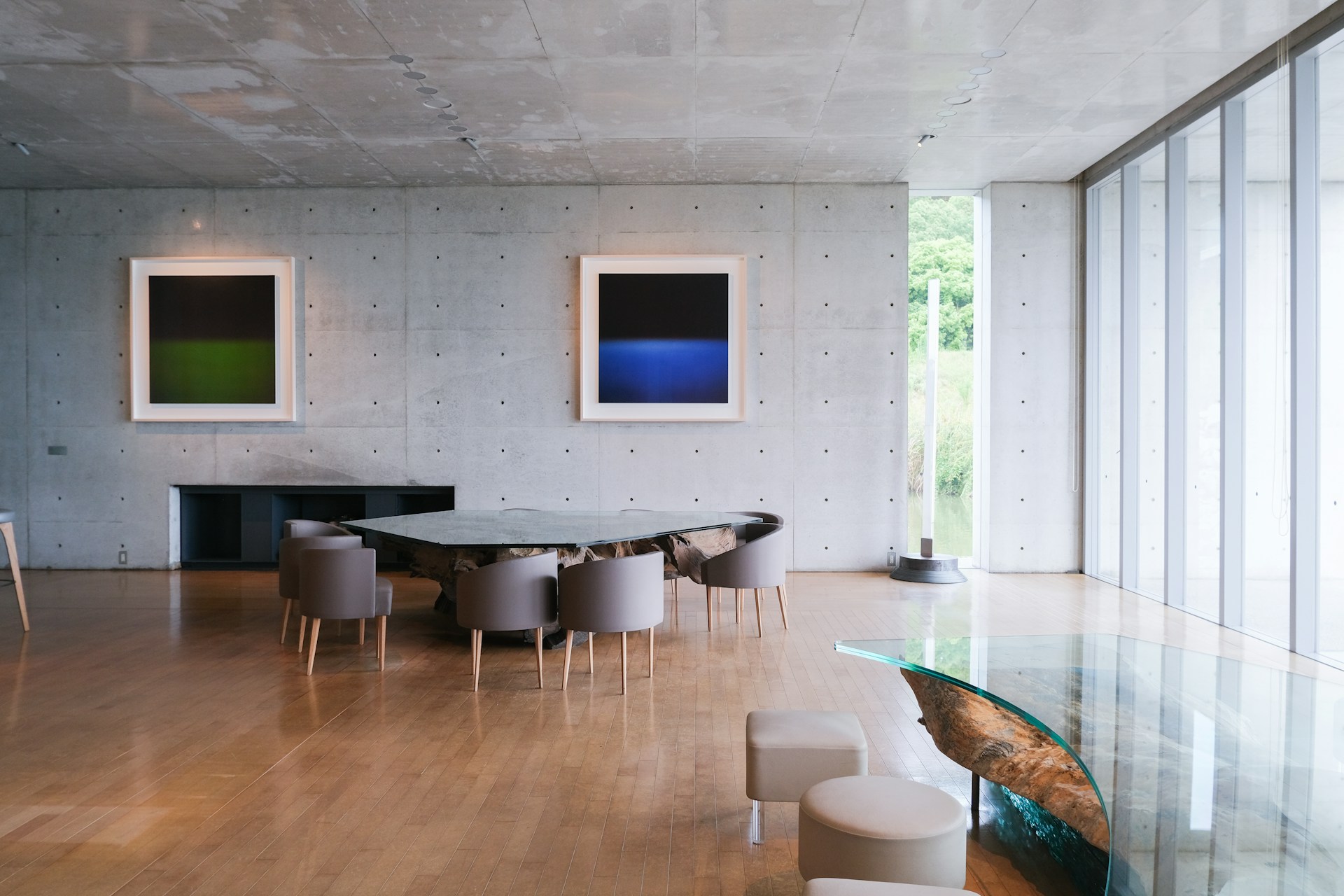 Statement Art With Gallery-Perfect Spacing