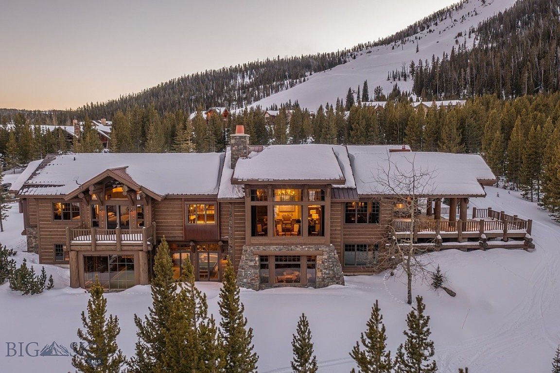 Rossi-Carla_Exquisite-Counterfeits_13