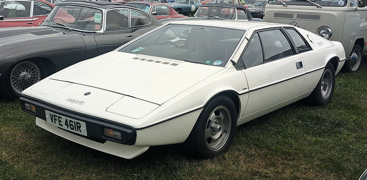 Lotus Esprit