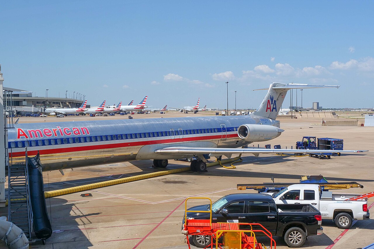 Dallas Fort Worth International Airport (DFW)