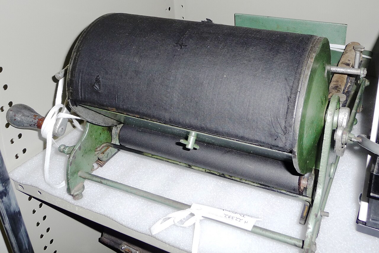 mimeograph machine