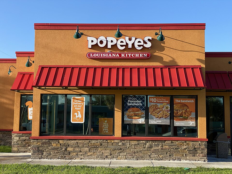 960px-Popeyes_Louisiana_Kitchen_(51195358373)