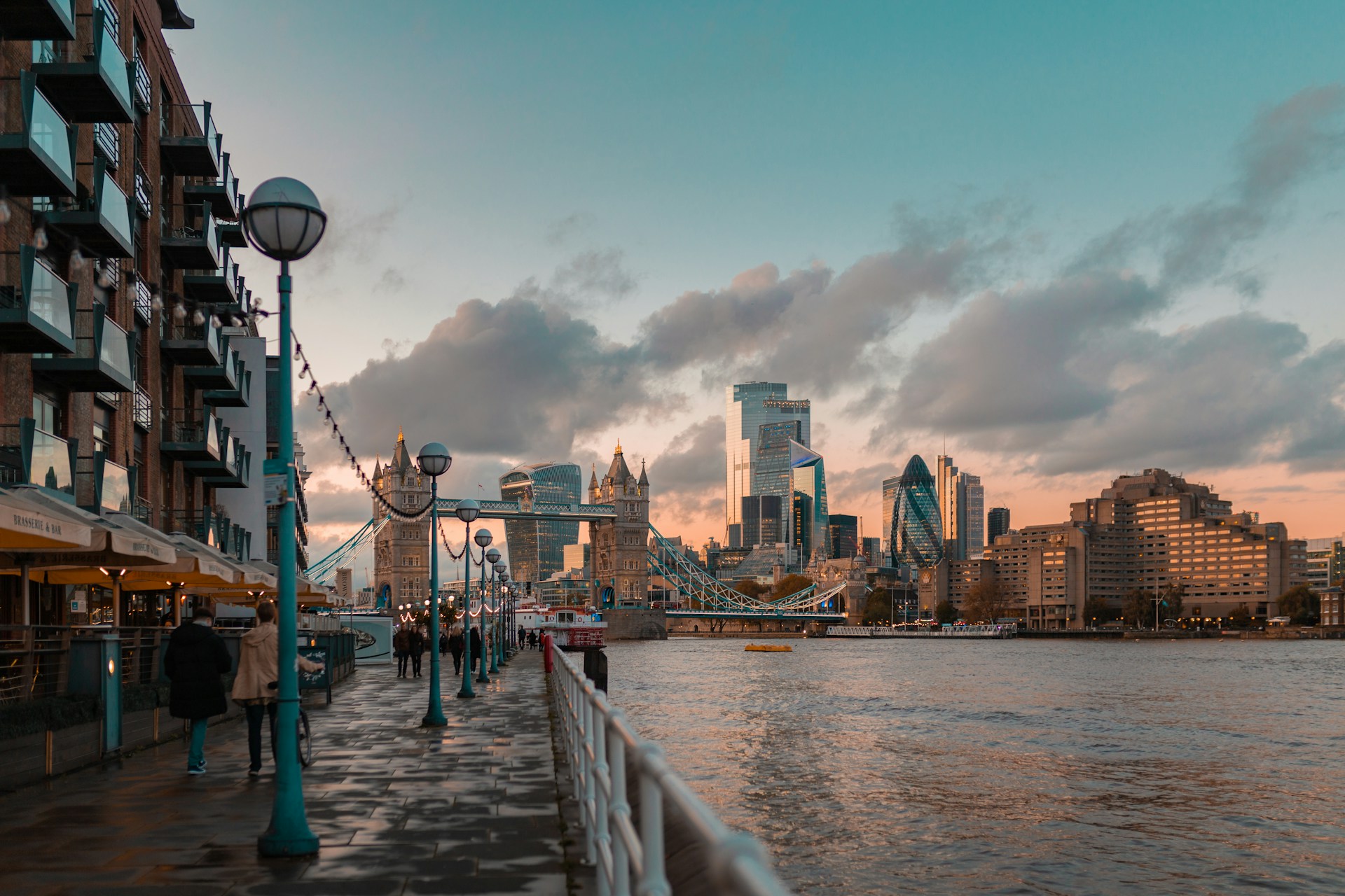 Rossi-Carla_Exquisite-Counterfeits_13 London, England