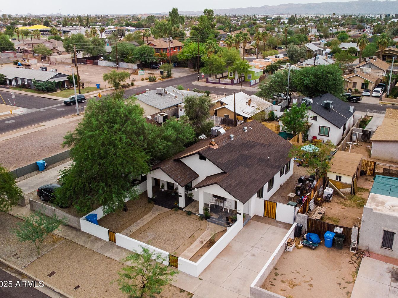 Rossi-Carla_Exquisite-Counterfeits_13