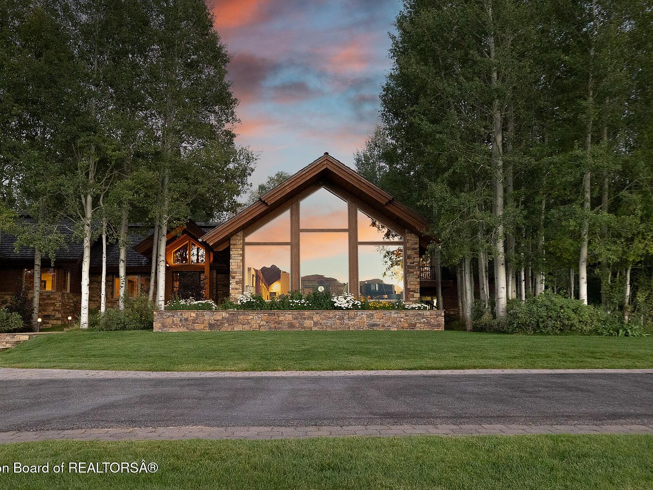 Rossi-Carla_Exquisite-Counterfeits_13