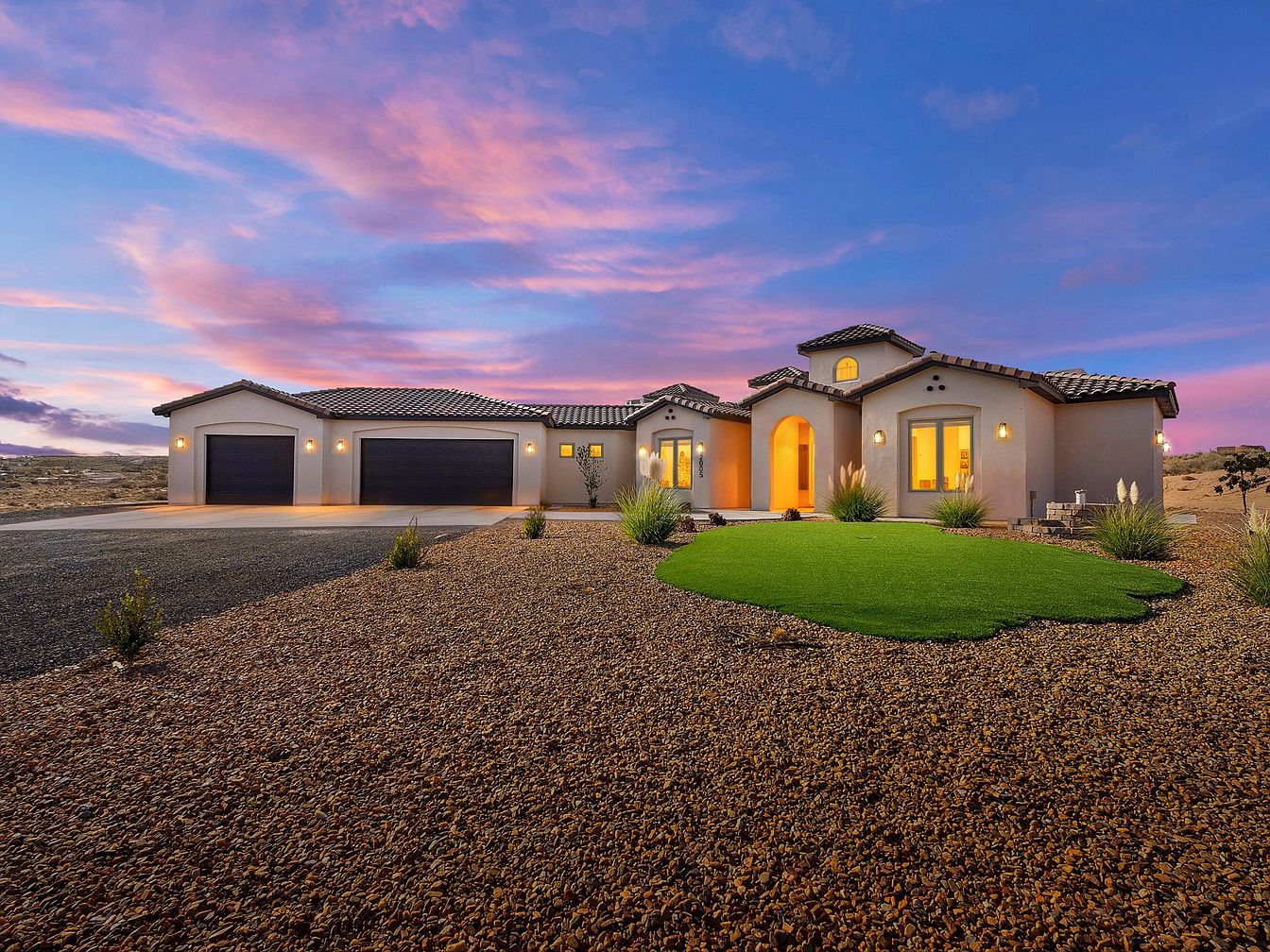 Rossi-Carla_Exquisite-Counterfeits_13