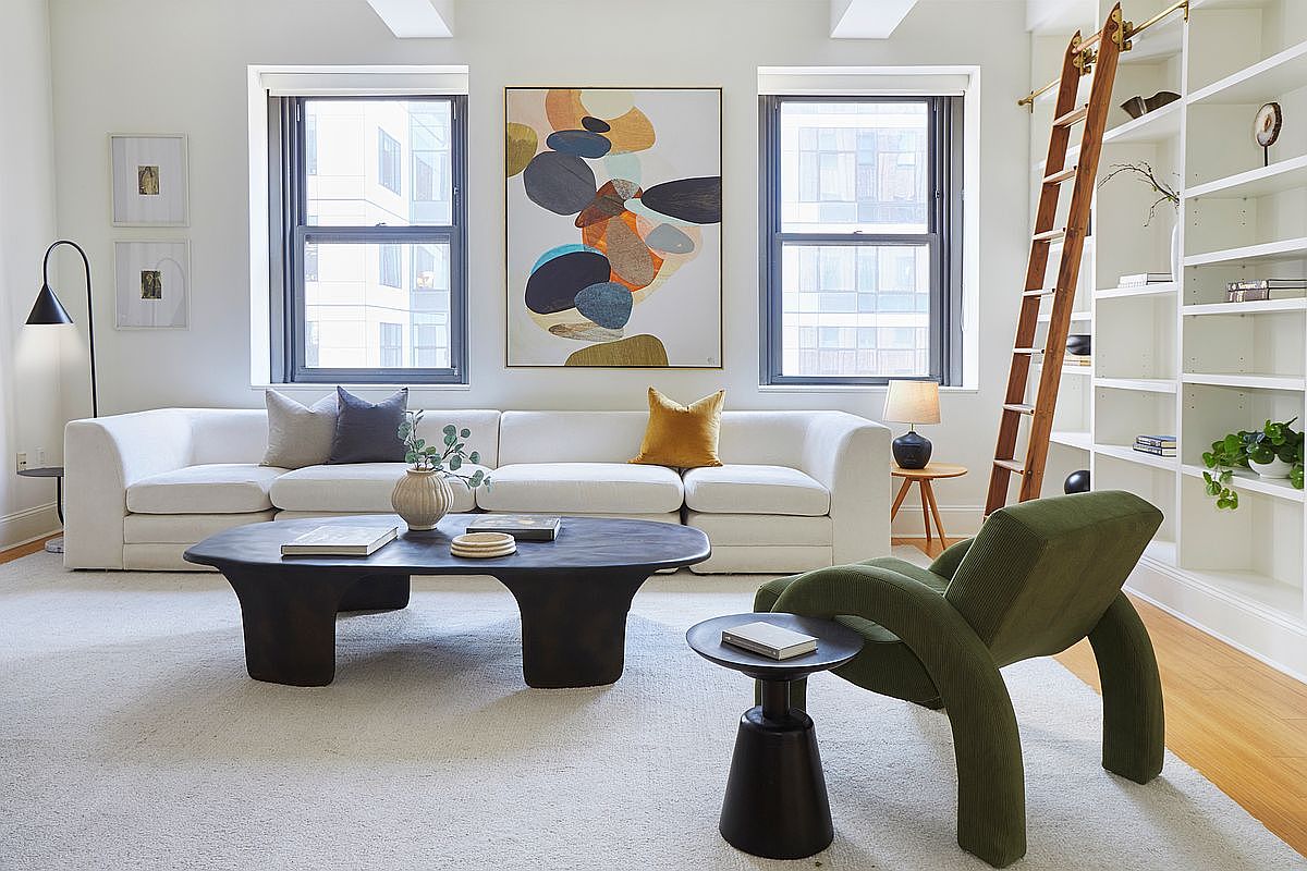 Rossi-Carla_Exquisite-Counterfeits_13